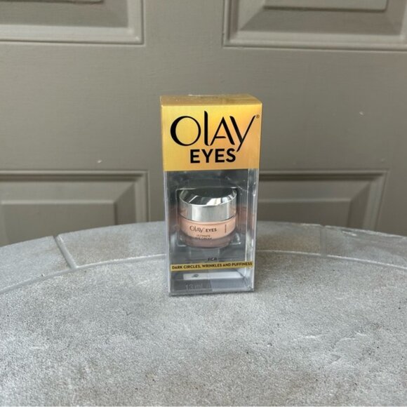 Olay Eyes Ultimate Eye Cream for Dark Circles Wrinkles and Puffiness 0.4 FL oz - Picture 1 of 4